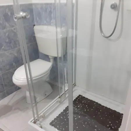 Gira Côme