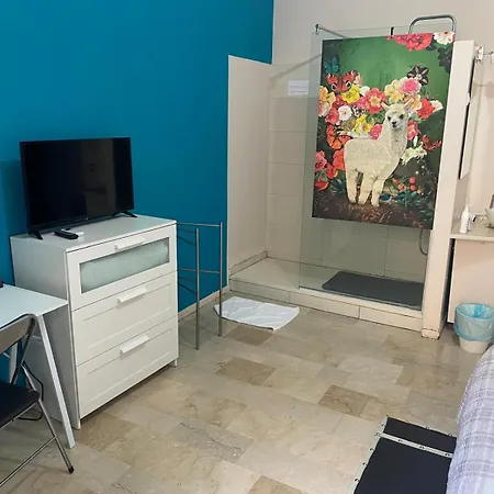 Gira Casa de hóspedes Como