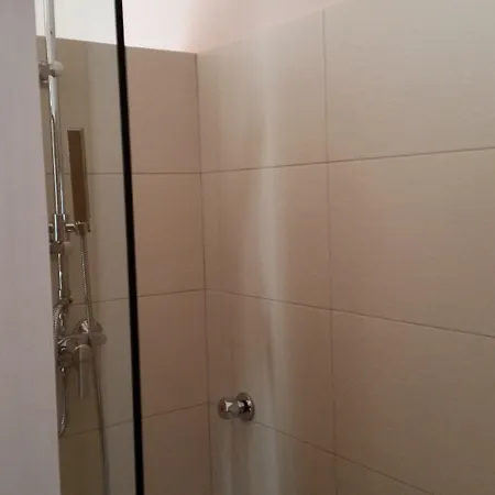 게스트하우스 Gira 코모